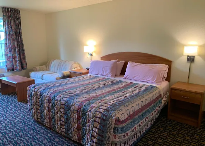 Budget Host Inn