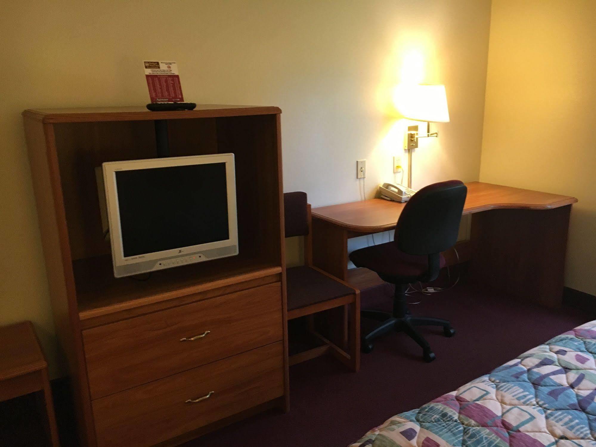 Hotel Budget Host